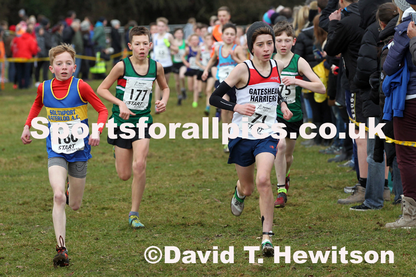 Boys under-13s Northern Cross Country Champs., Camp Hill Estate, Kirklington.  Photo: David T. Hewitson/Sports for All Pics